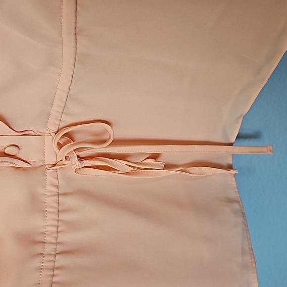 Express Romantic Flirty ruffle button front peplum cami XL - Picture 4 of 11